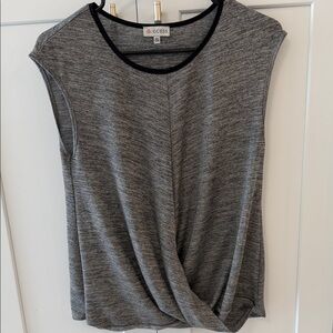 Guess Charcoal Twist Front top